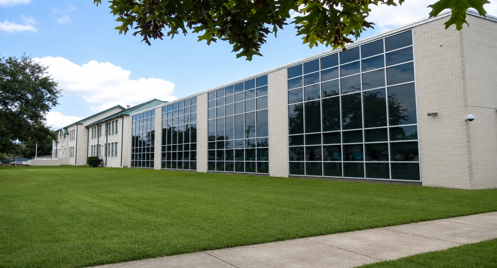 Abraham Lincoln Middle School (K-8th Grade)